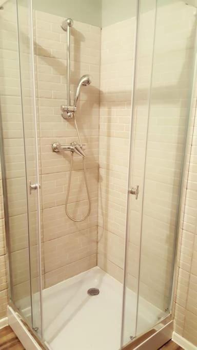Lovely Apartament In Bucharest, Baba Novac Area エクステリア 写真